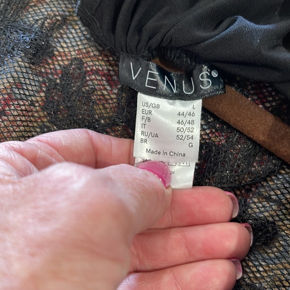 VENUS DRESSY BLACK TOP LARGE - Picture 5 of 9